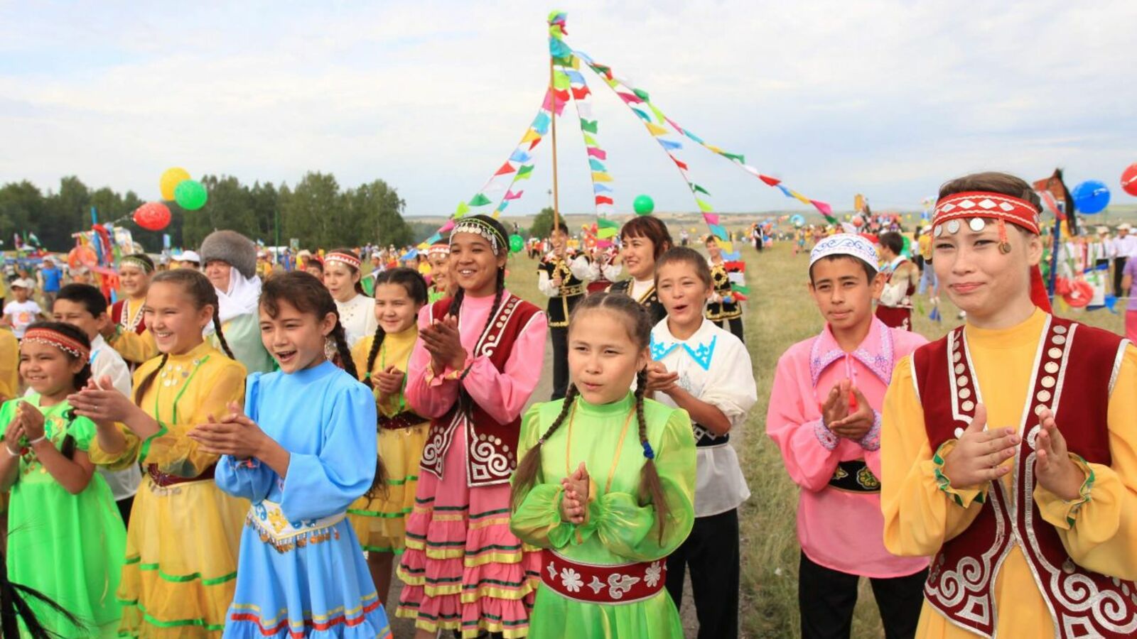 Олег Яровиков