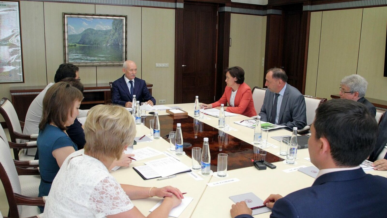 Олег Яровиков