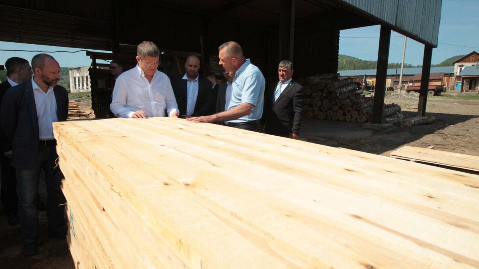 Олег Яровиков