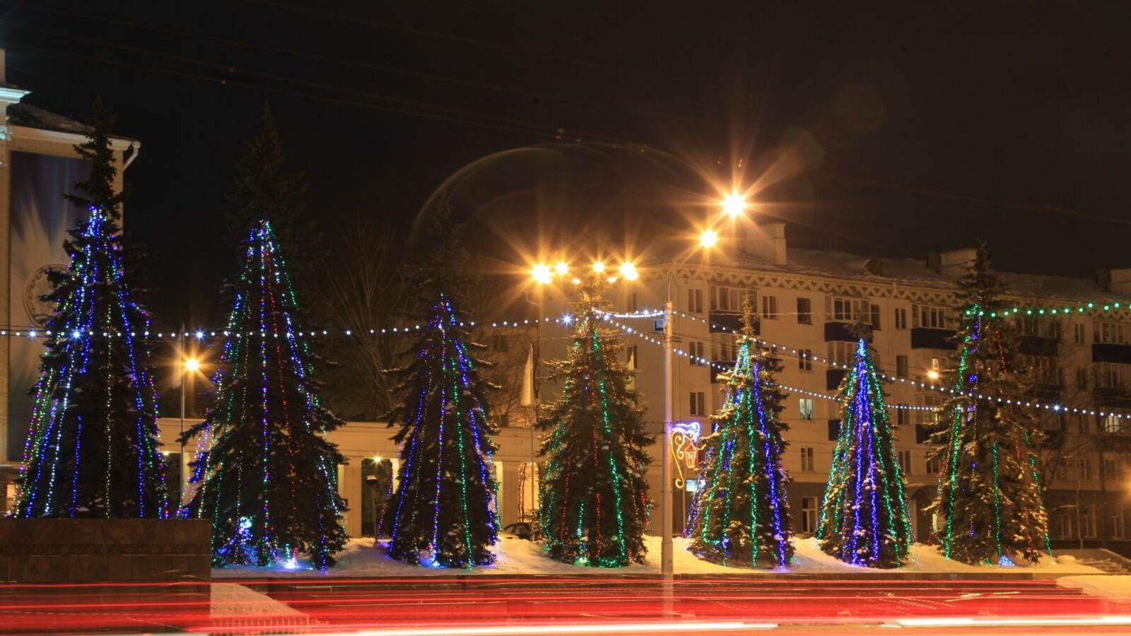 Олег Яровиков