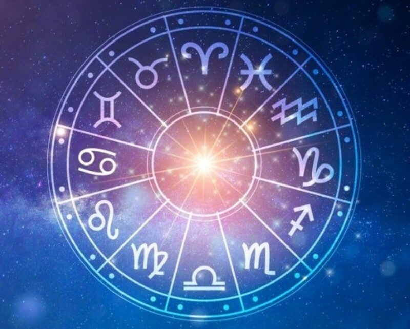 Гороскоп для всех знаков Зодиака на  субботу, 21 мая