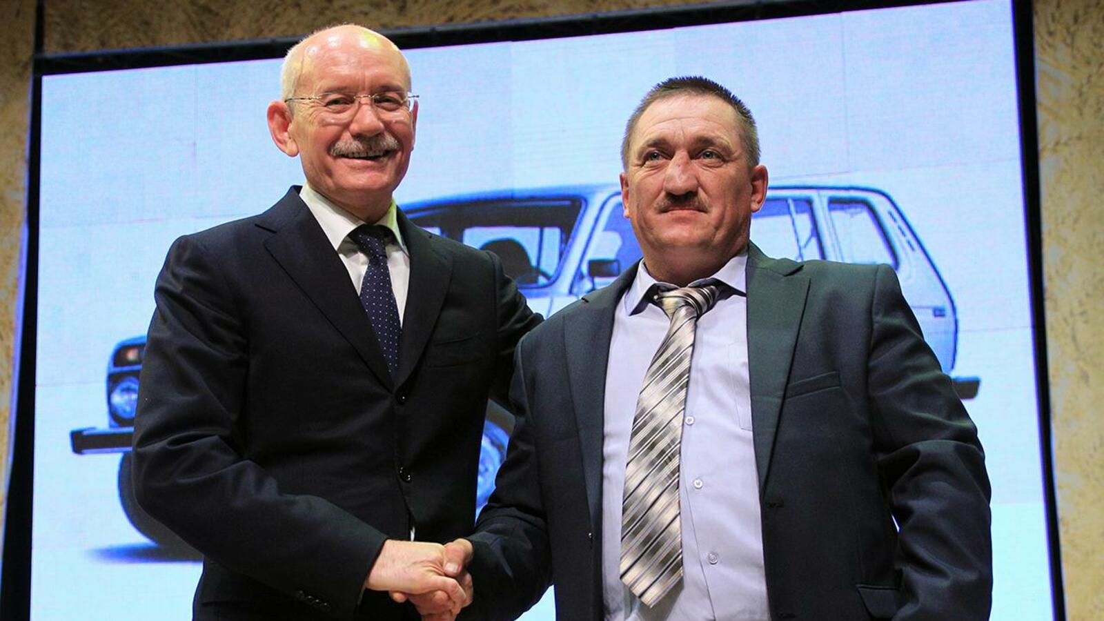 Олег Яровиков