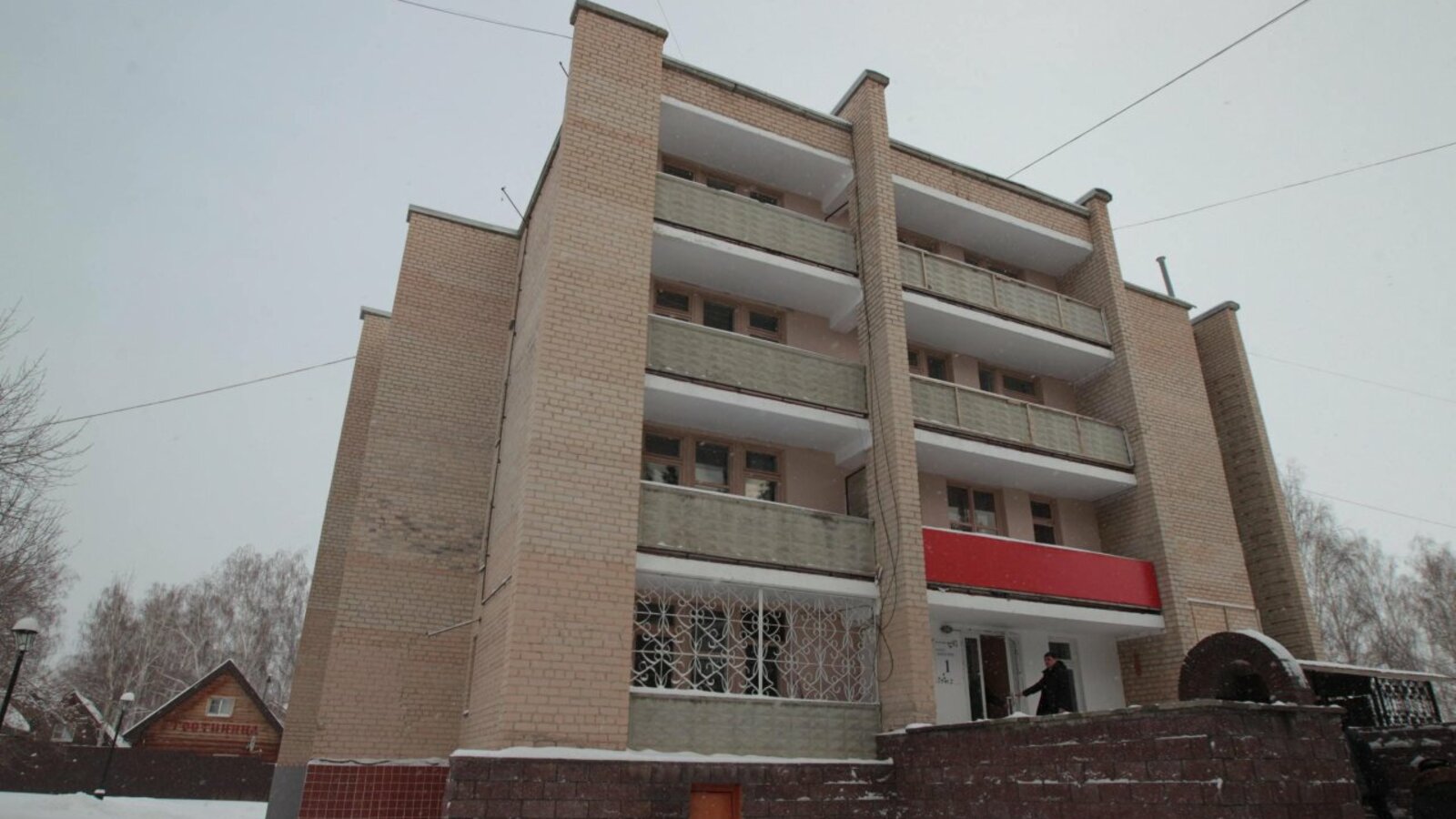 Олег Яровиков