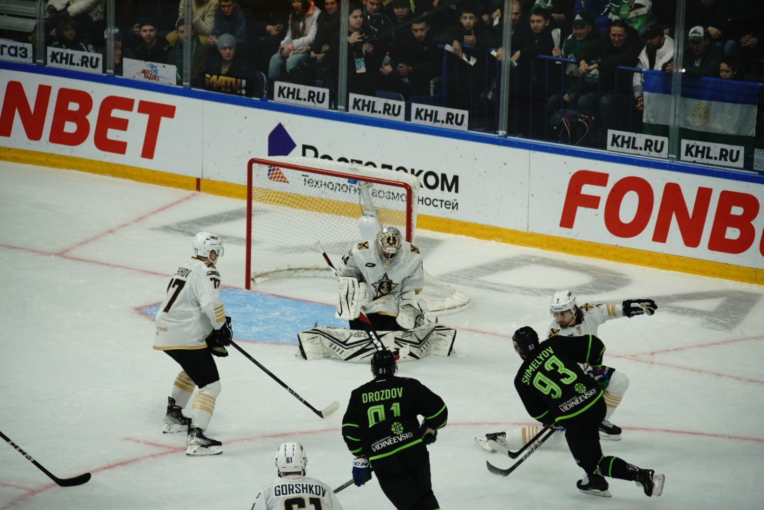 Олег Яровиков