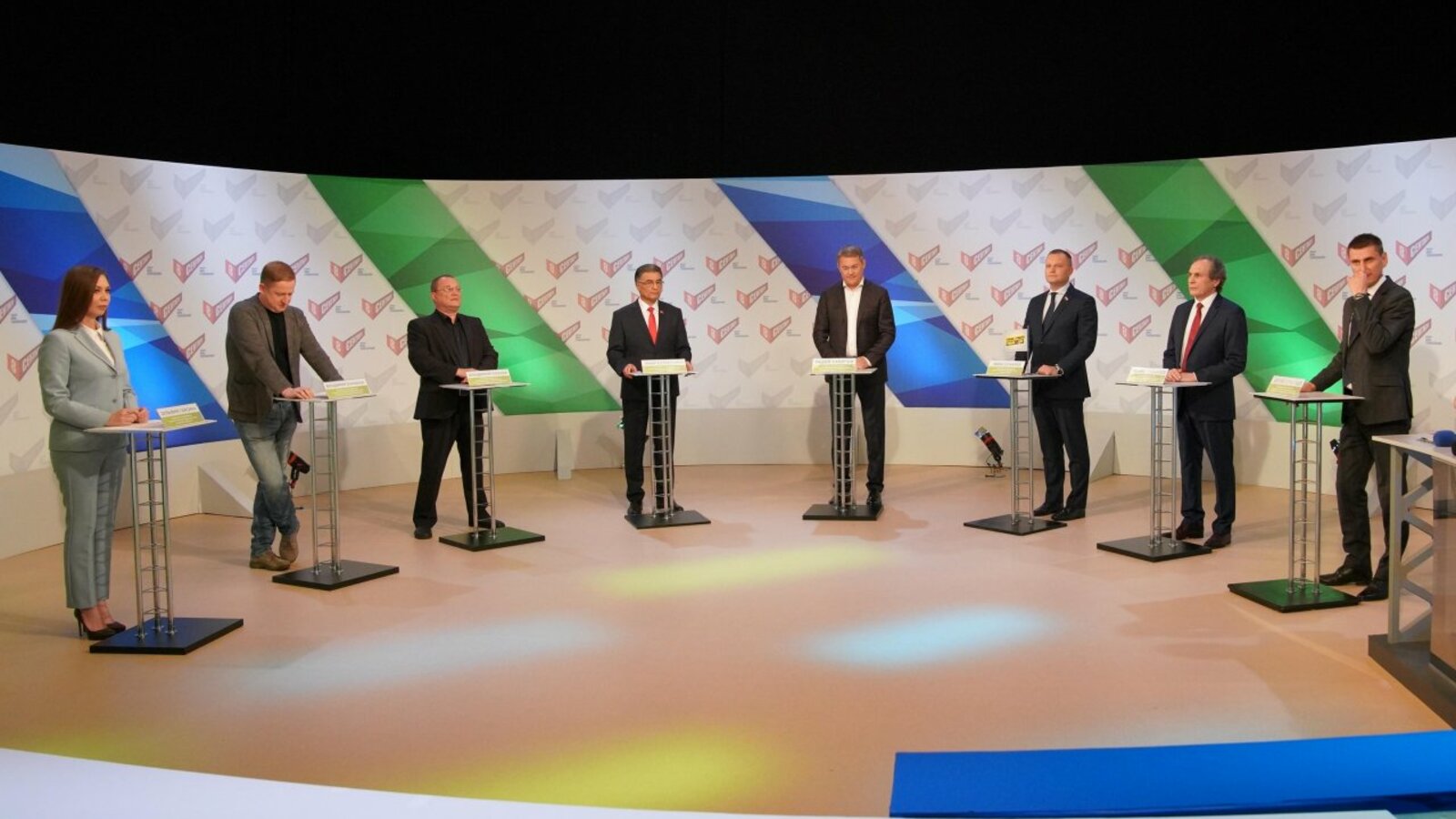 Олег Яровиков