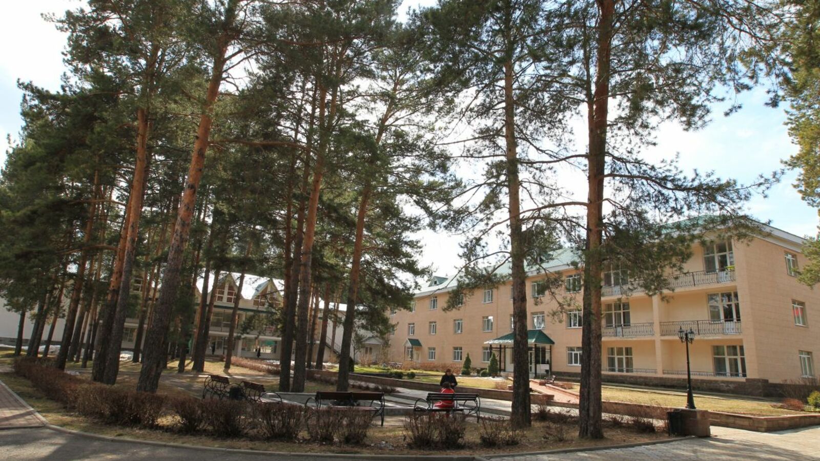 Олег Яровиков