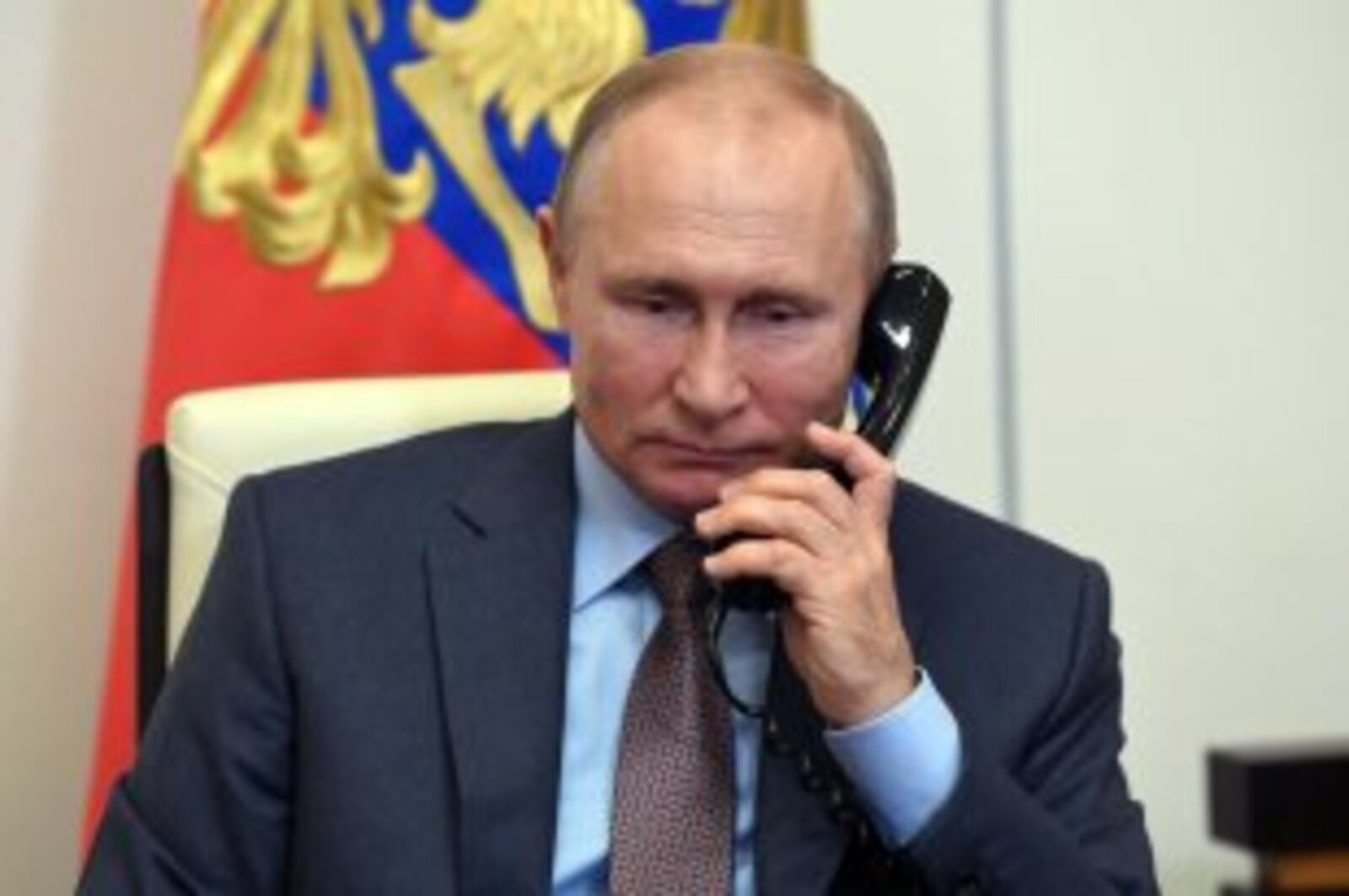 Путин назвал "болевой точкой" ситуацию с отходами