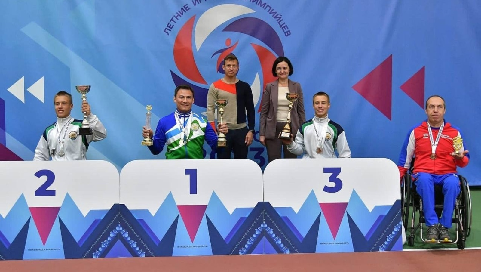 Николай Ельниковтың социаль селтәрҙәре