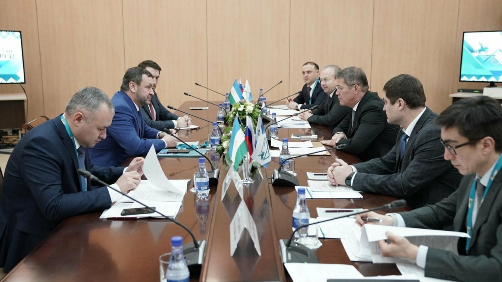 Олег Яровиков