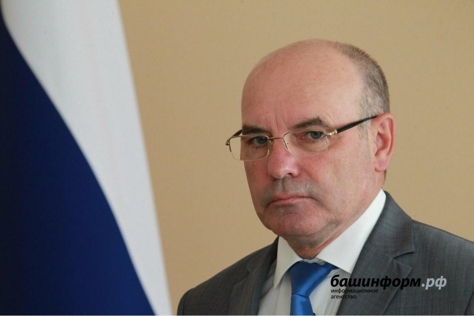 Олег Яровиков