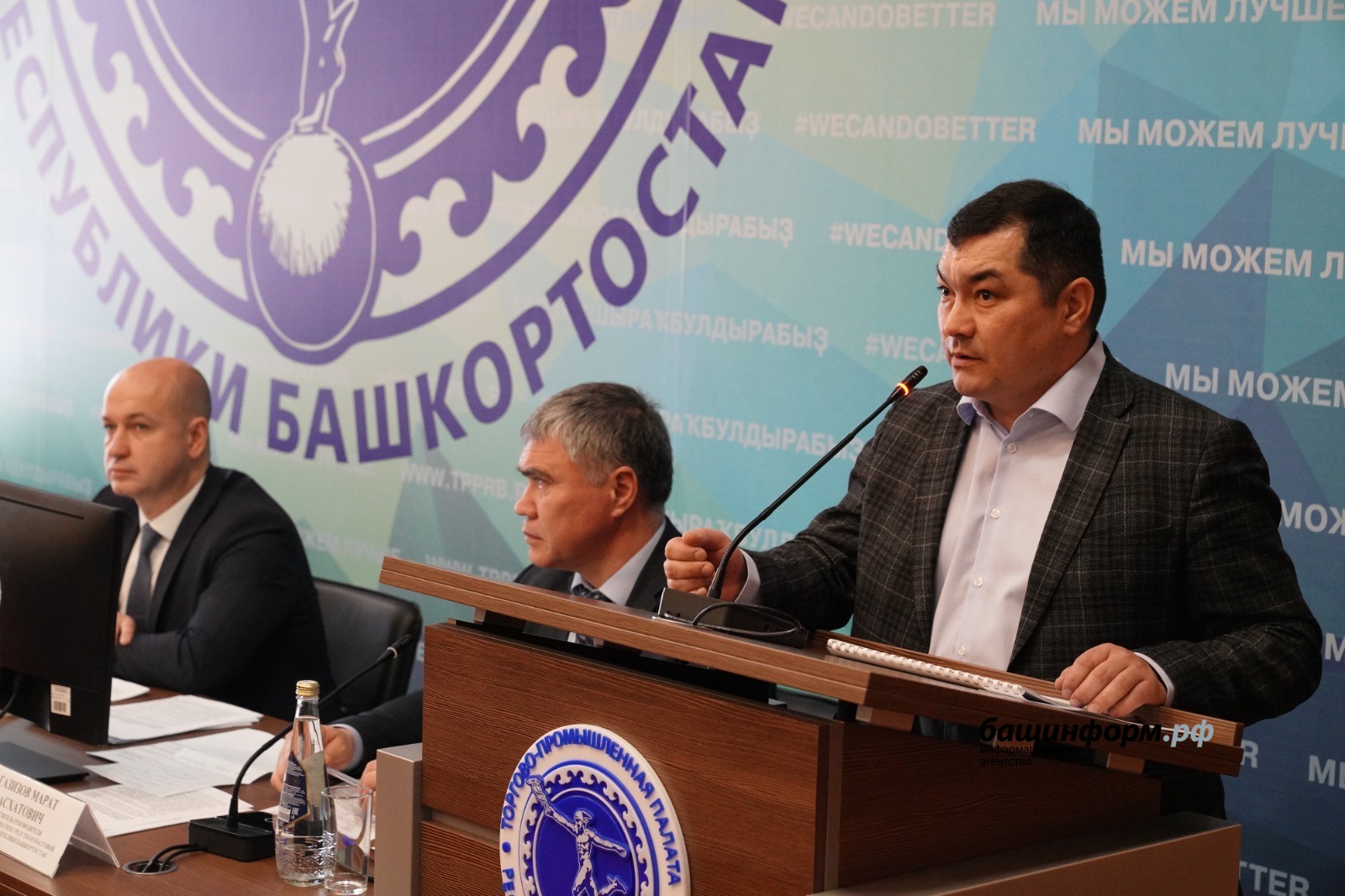 Олег Яровиков