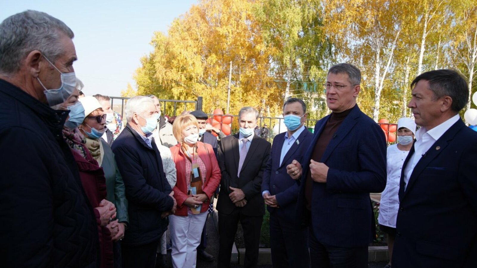 Олег Яровиков