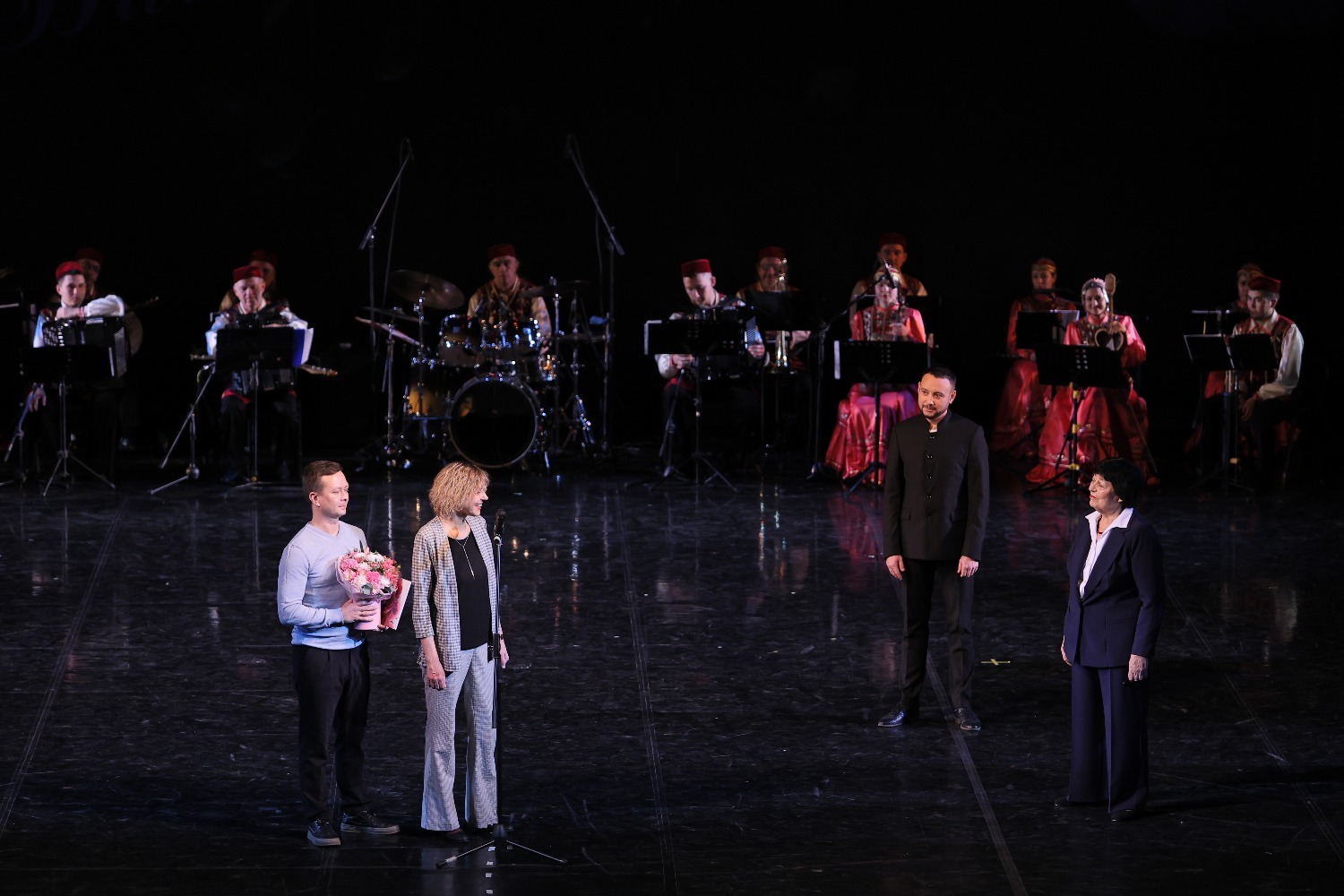 Уфимский ансамбль песни и танца «Мирас» пресс-служба