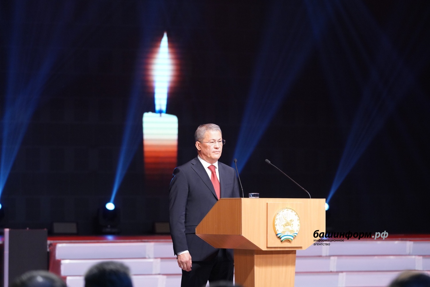 Олег Яровиков