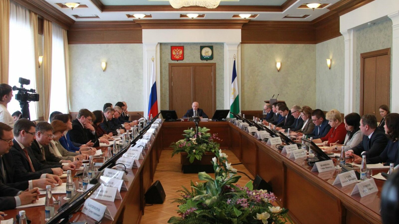 Олег Яровиков