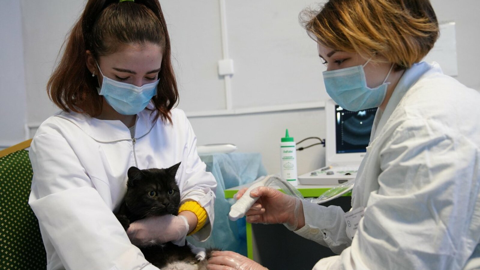 Олег Яровиков