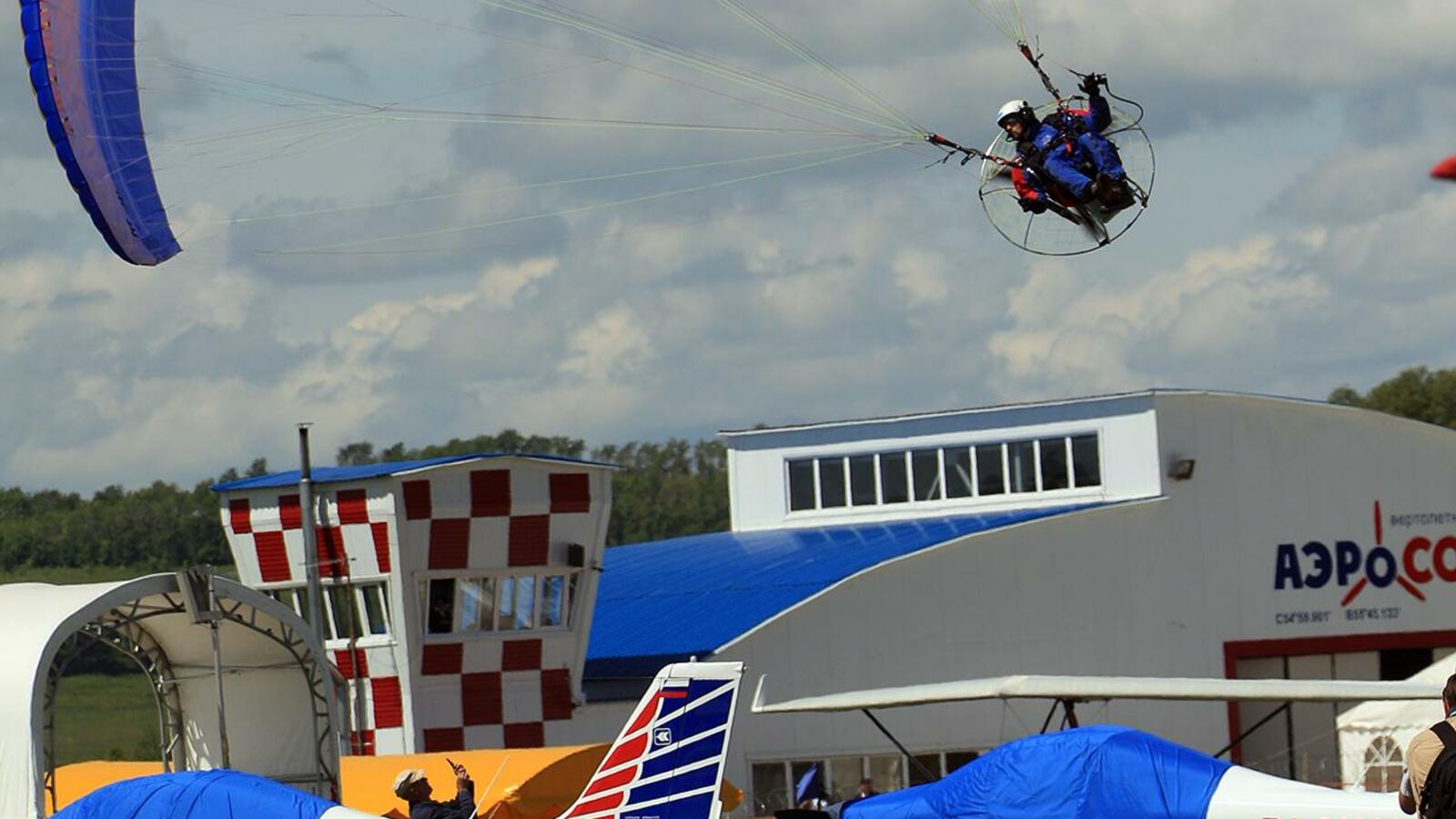 Олег Яровиков