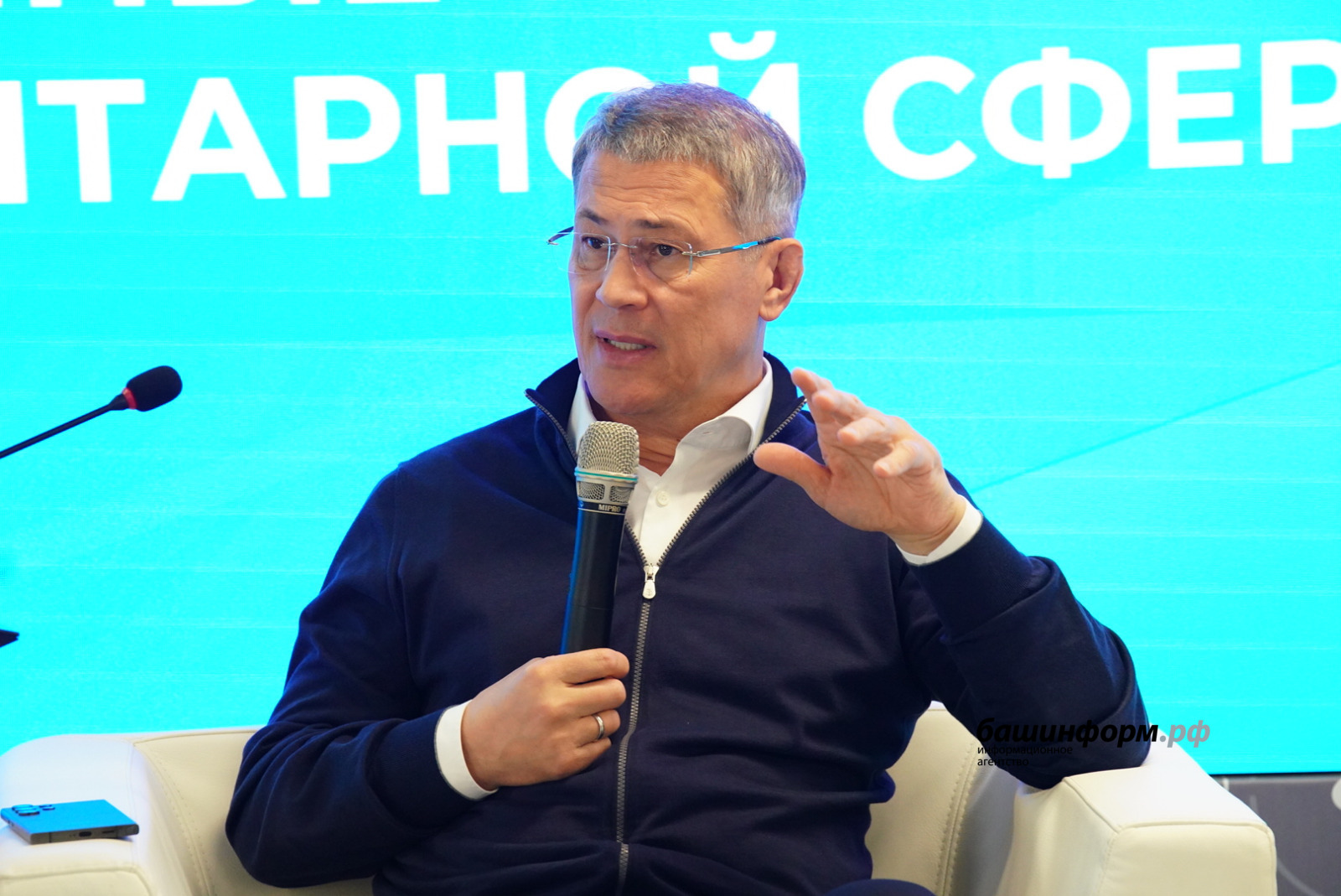 Олег Яровиков