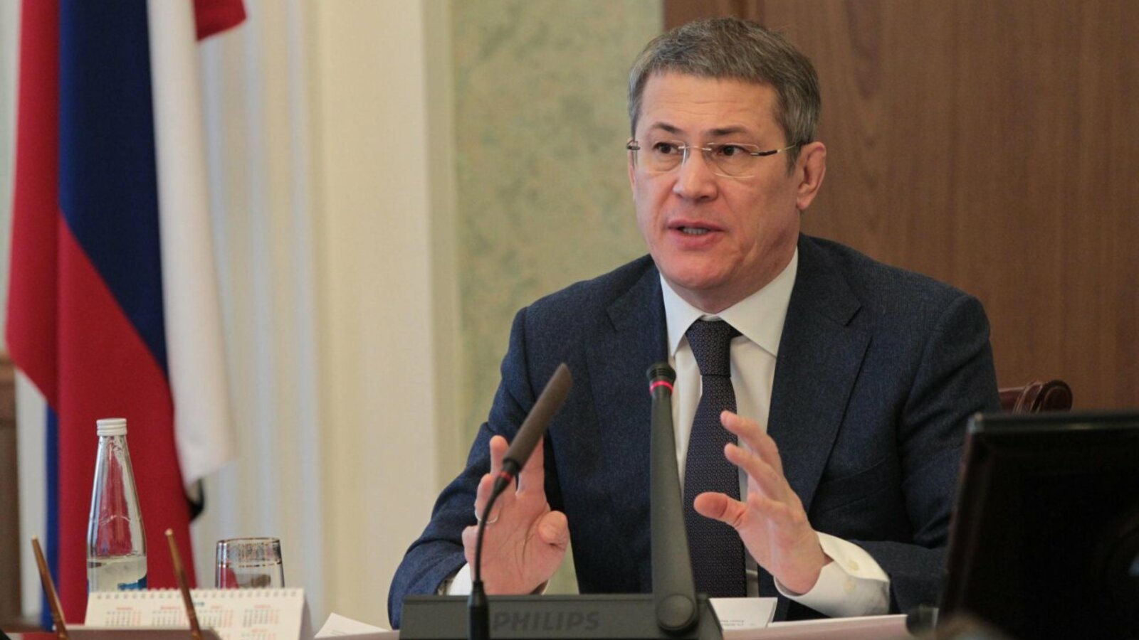 Олег Яровиков