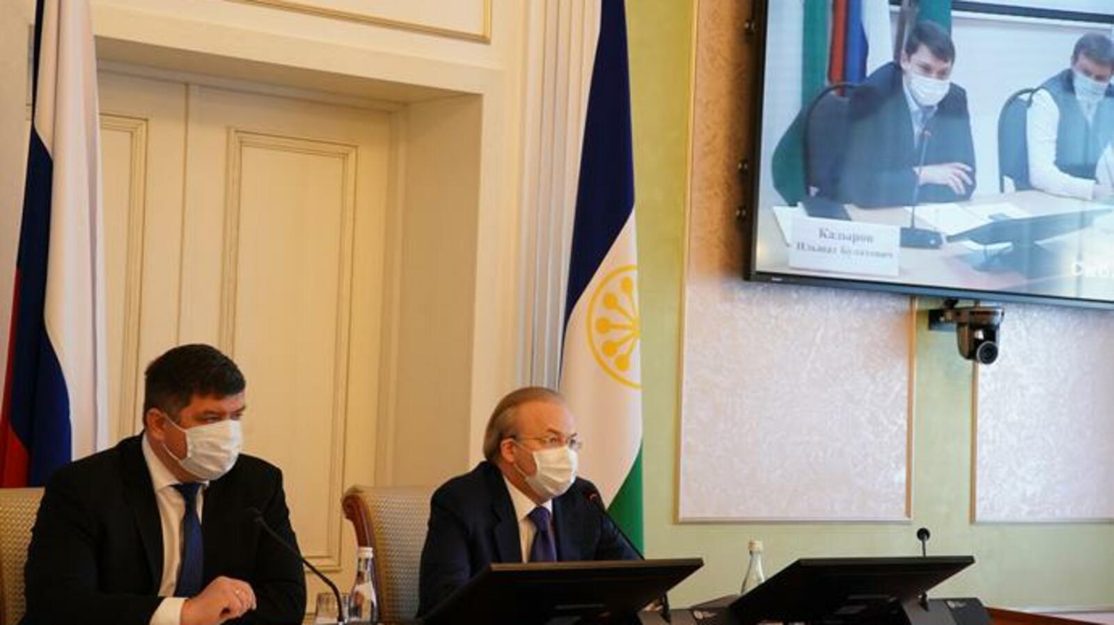 Олег Яровиков