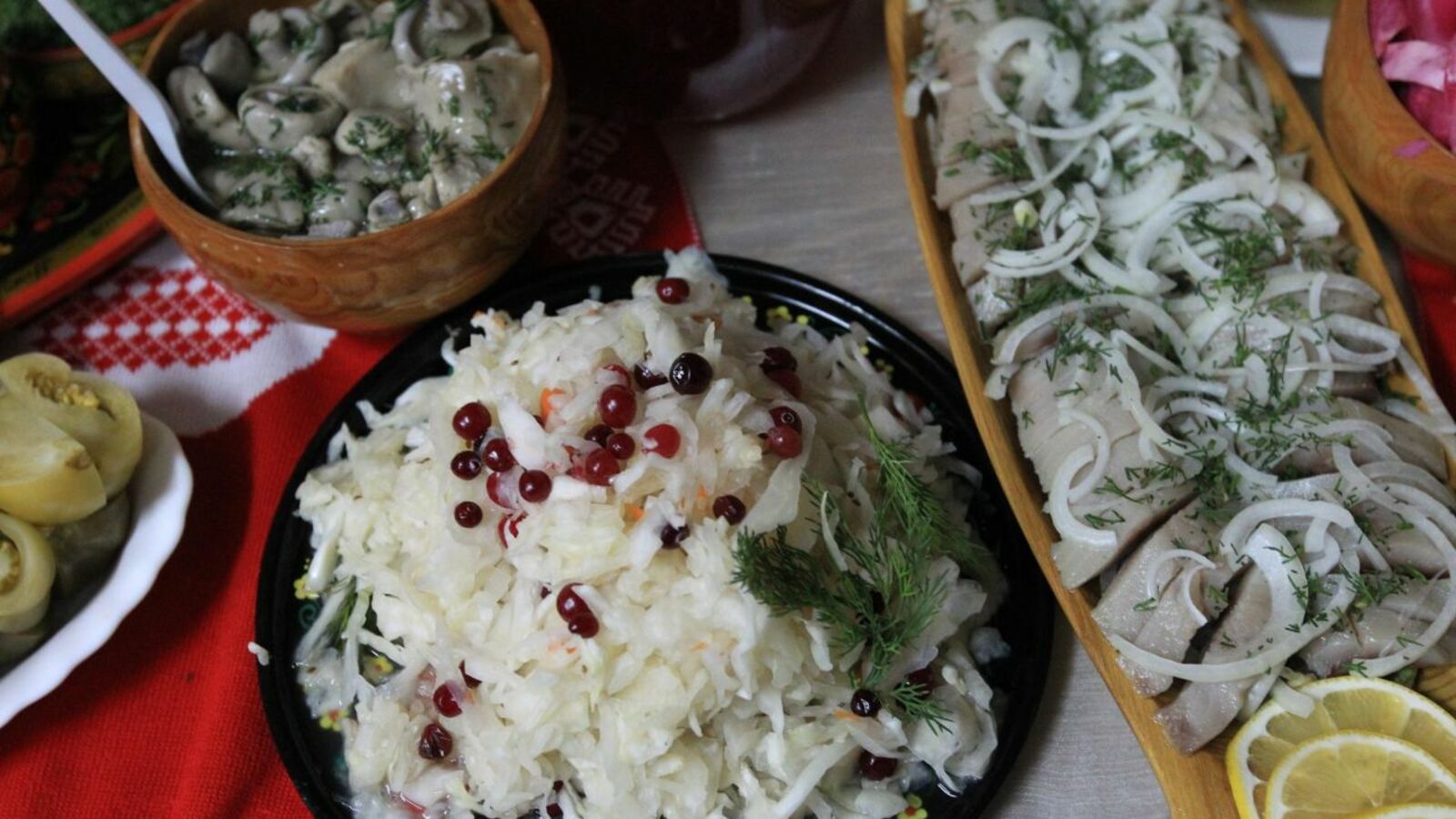 Олег Яровиков