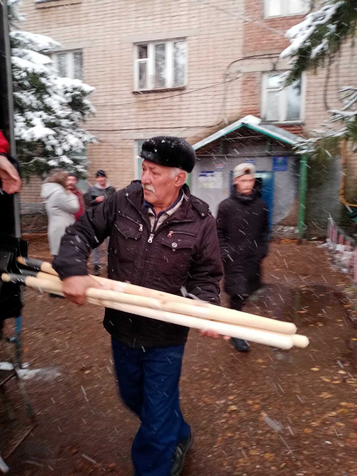 Из Мелеуза состоялась очередная отправка гуманитарной помощи мобилизованным землякам в Пензу и Казань