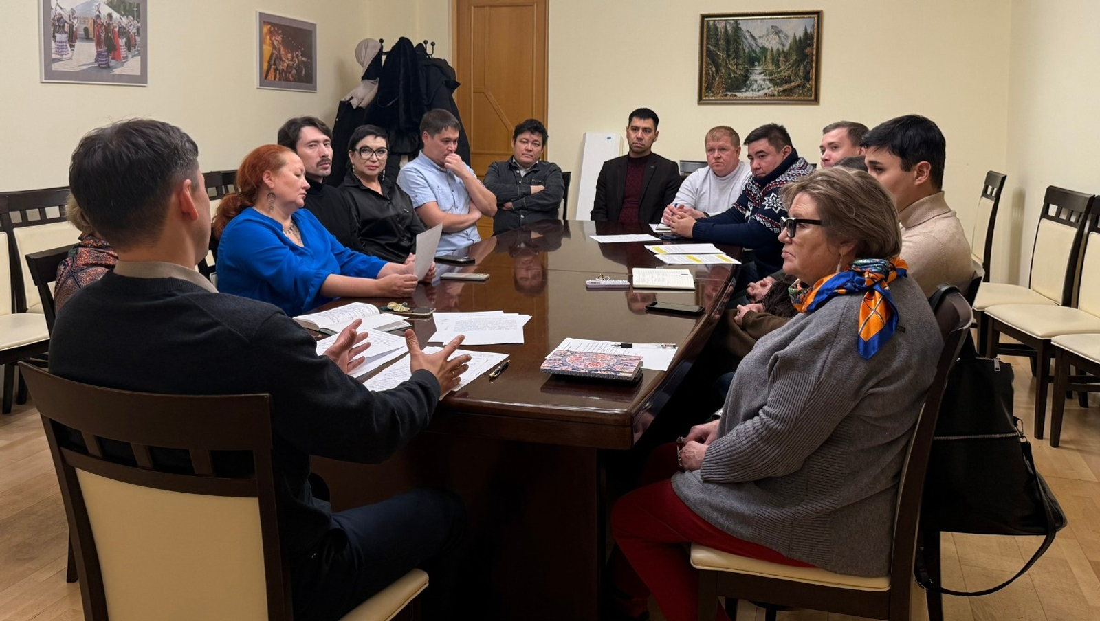 Фәйзи Ғәскәров исемендәге халыҡ бейеүҙәре ансамбле | матбуғат хеҙмәте