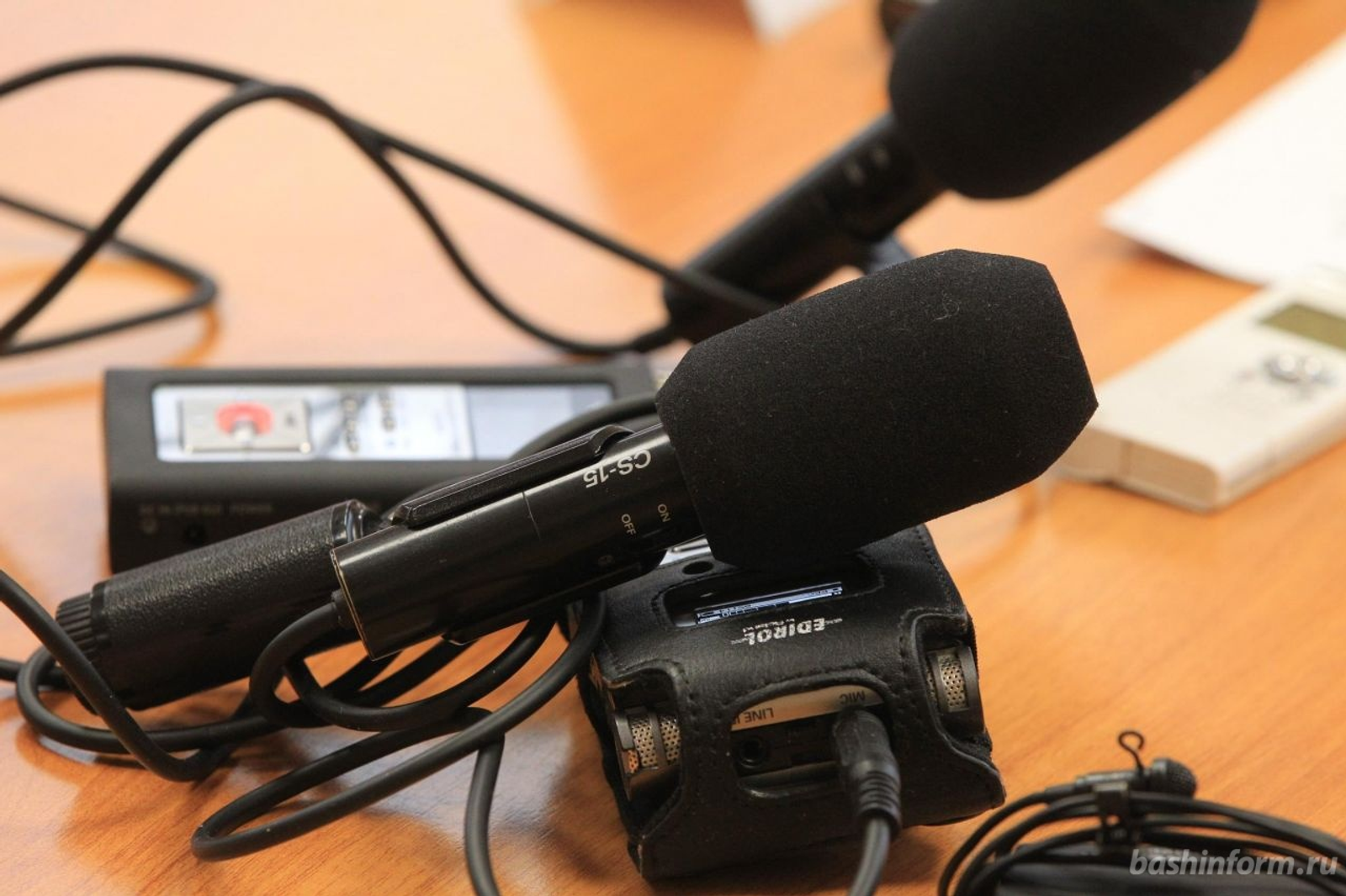 Олег Яровиков