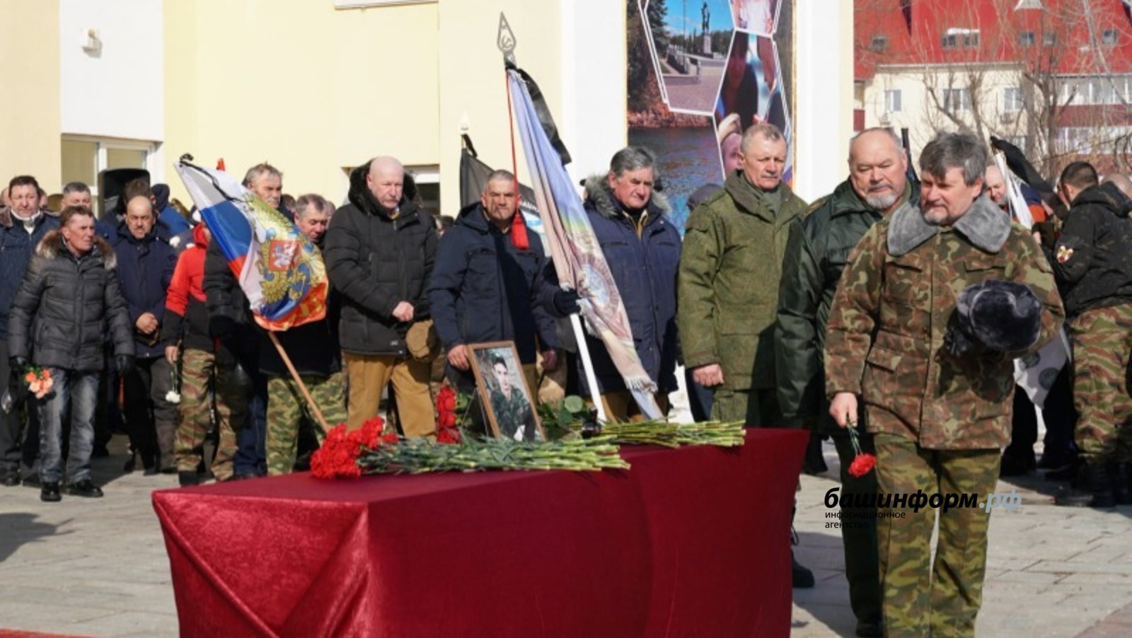 Олег Яровиков