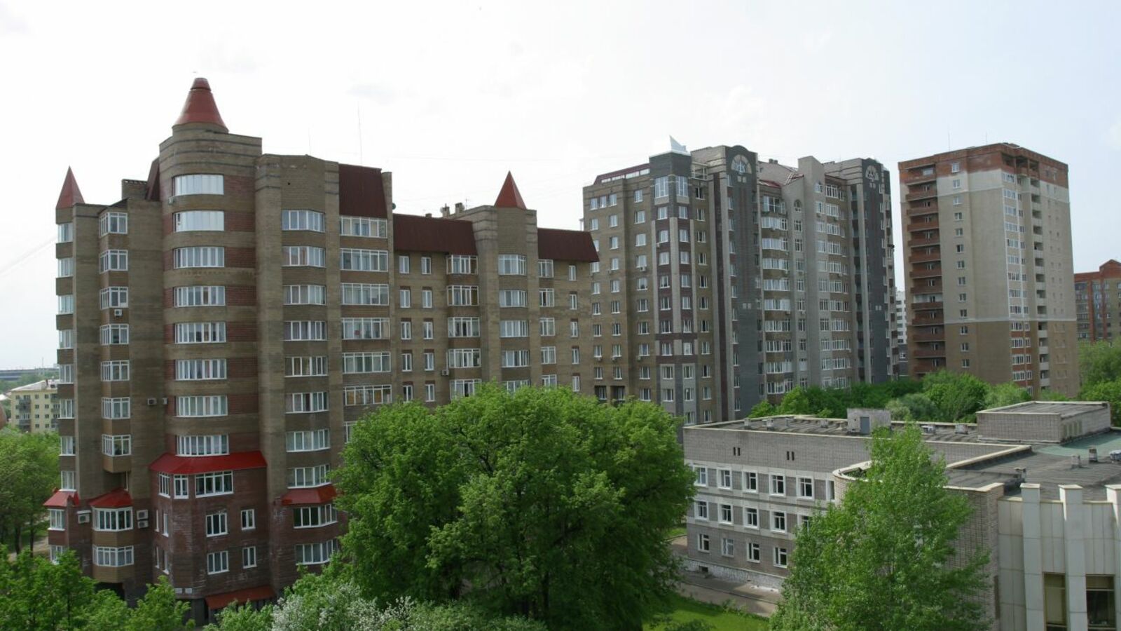 Андрей Старостин