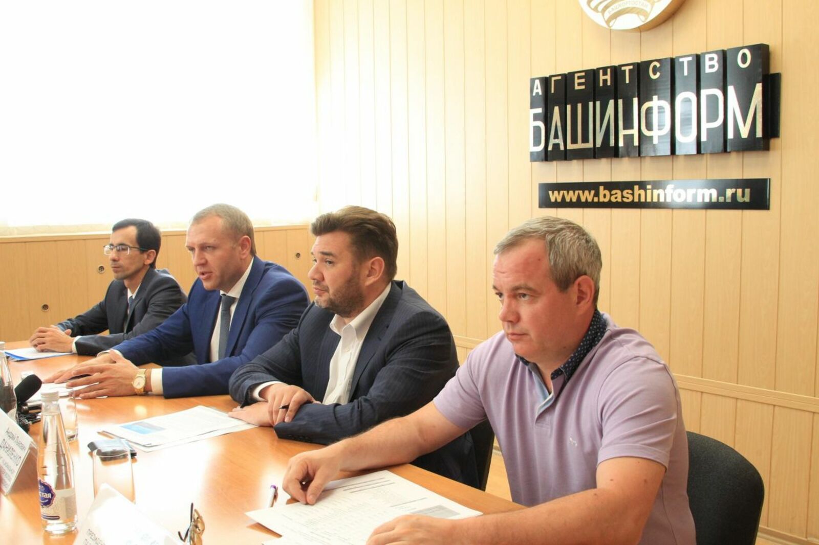 Олег Яровиков
