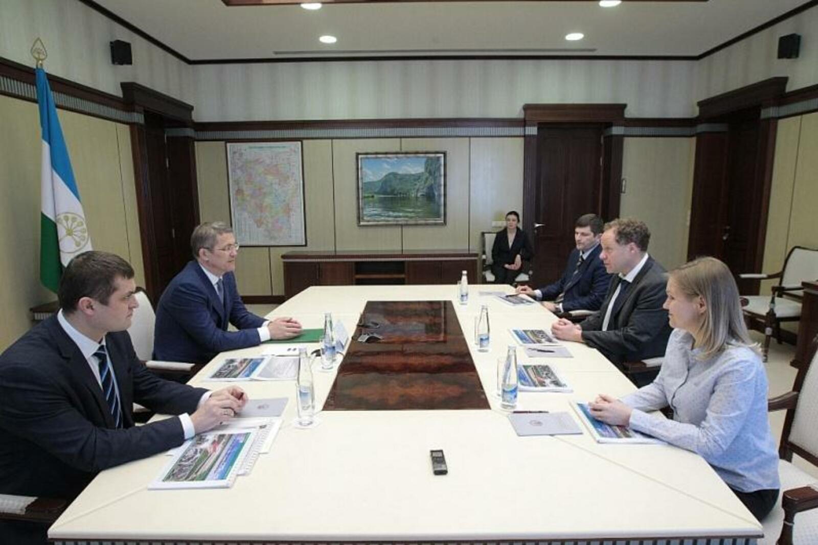 Олег Яровиков