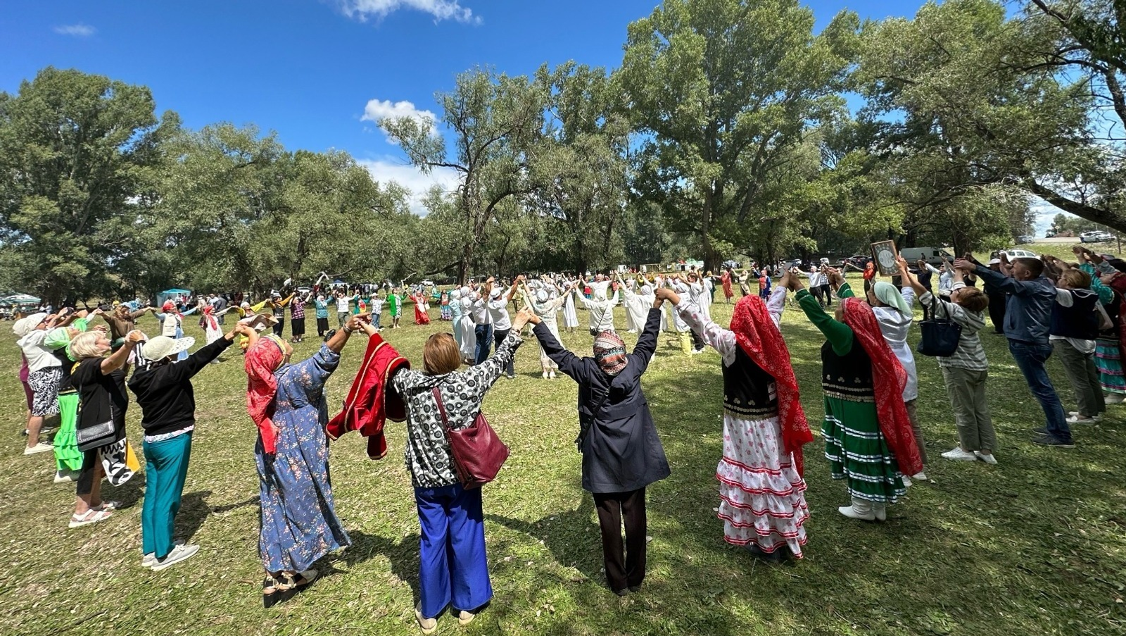 социаль селтәрҙәр