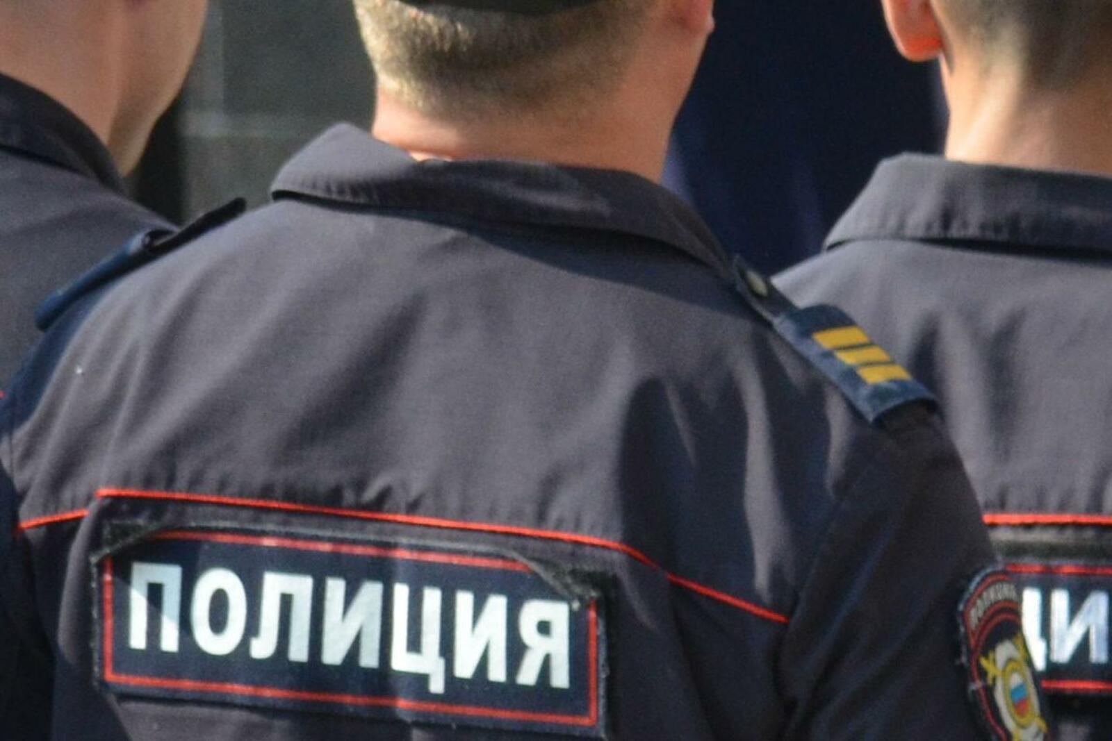 автор