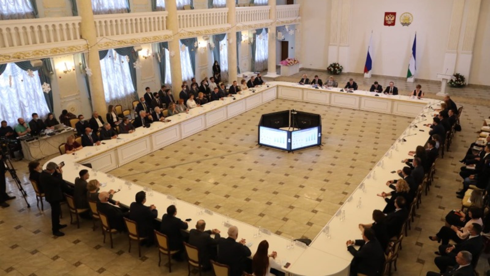 Валерий Шахов