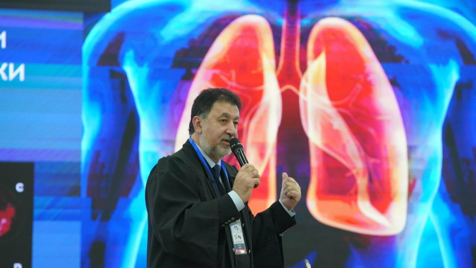 Олег Яровиков