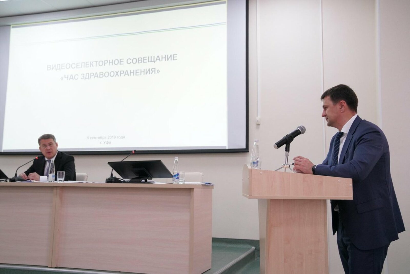 Олег Яровиков