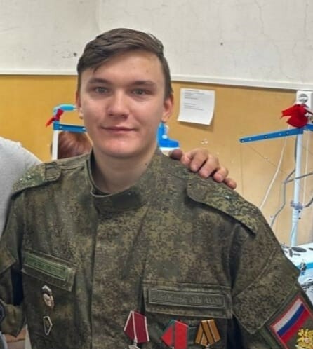 Прапорщик Артур Галеев, получивший орден Мужества в 21 год, не считает себя героем