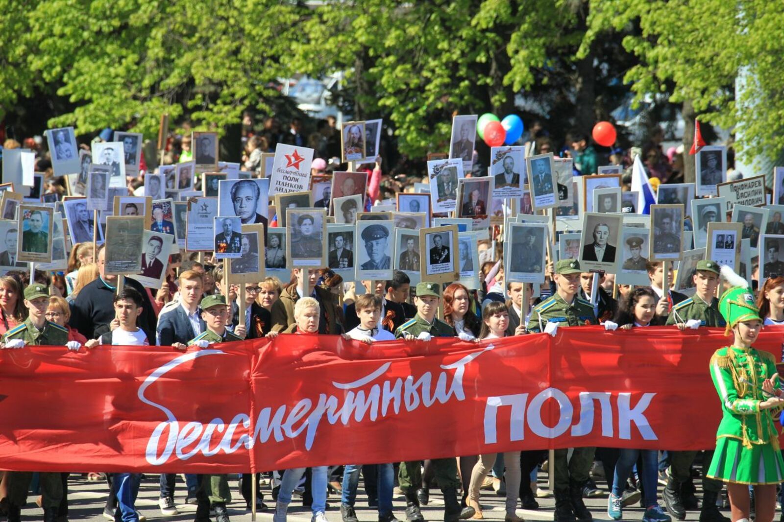 Олег Яровиков