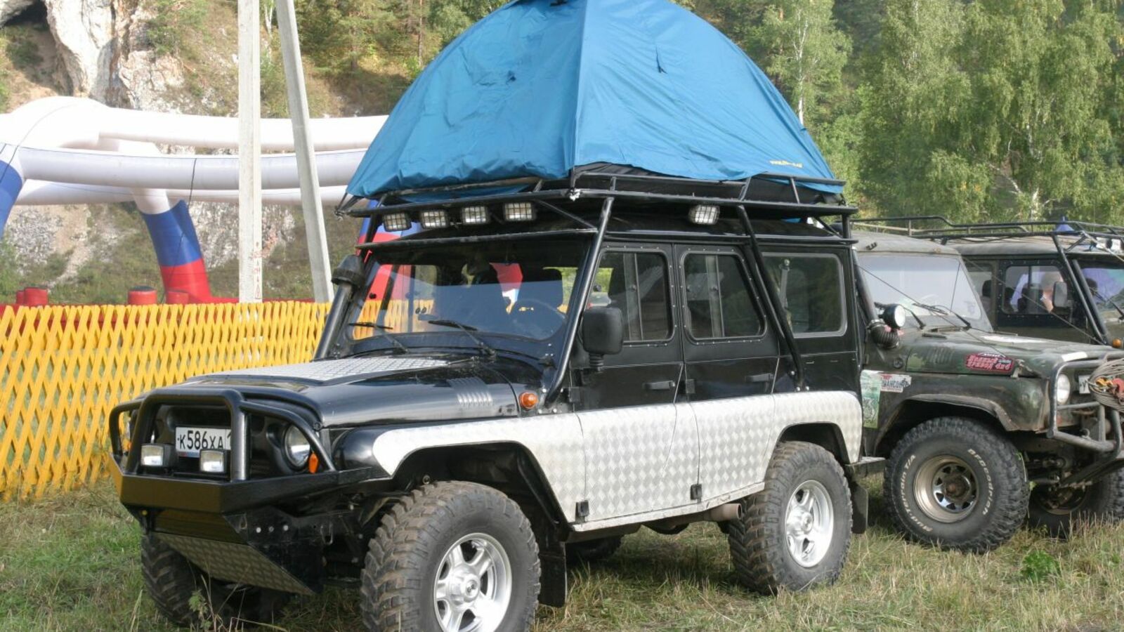 Олег Яровиков