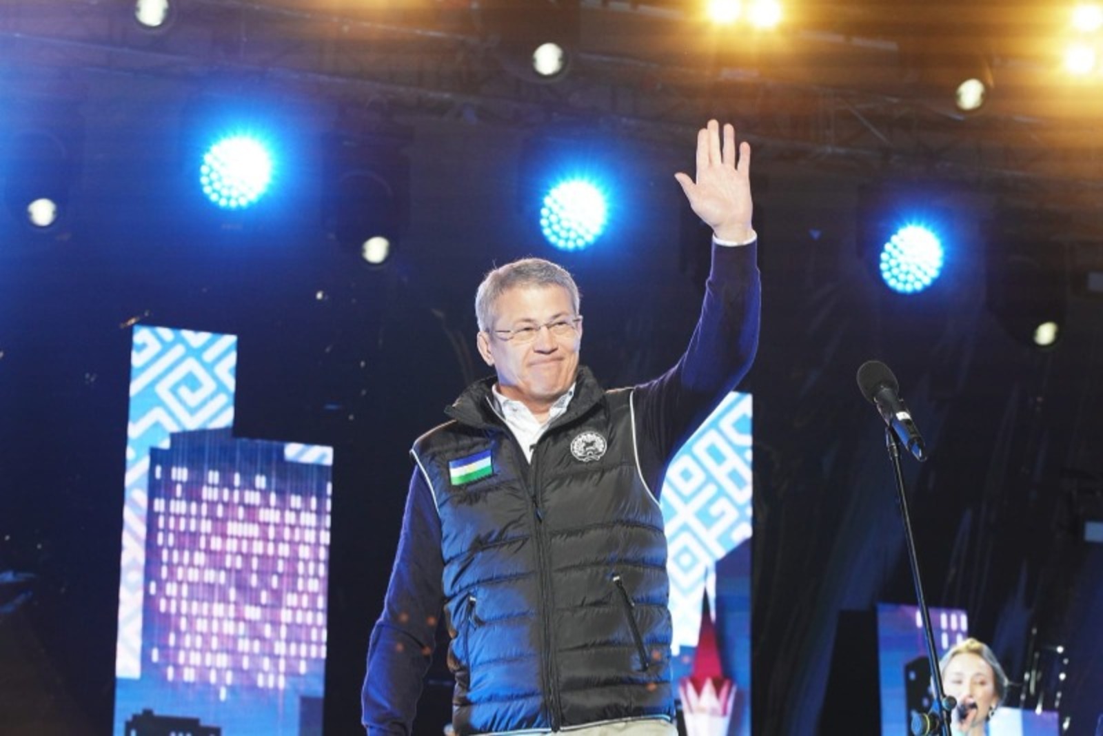 Олег Яровиков