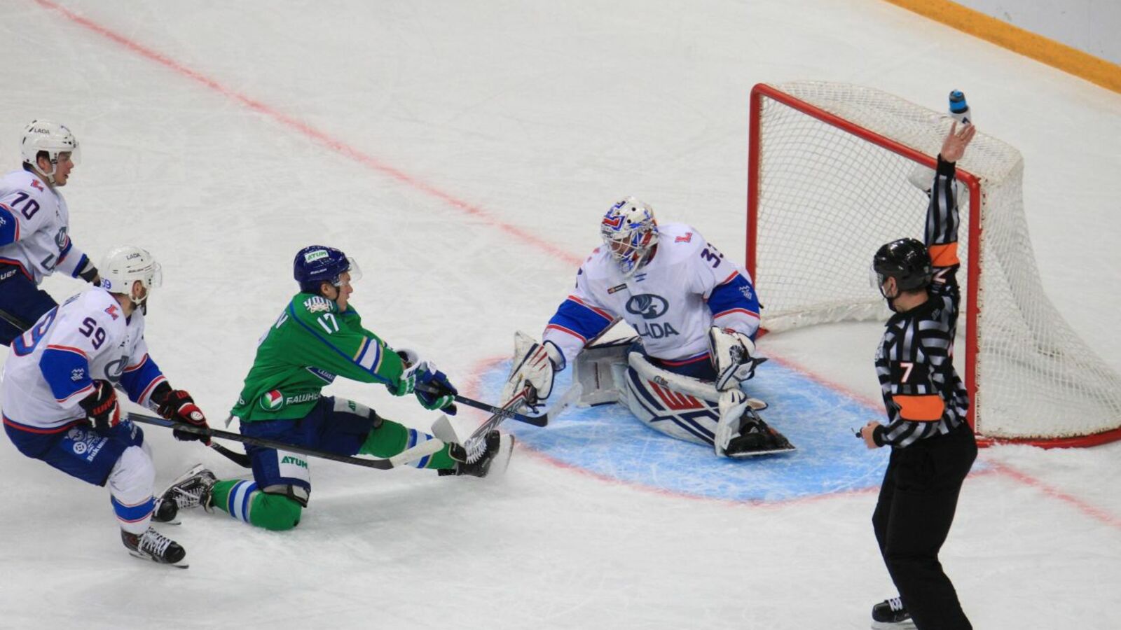 Олег Яровиков