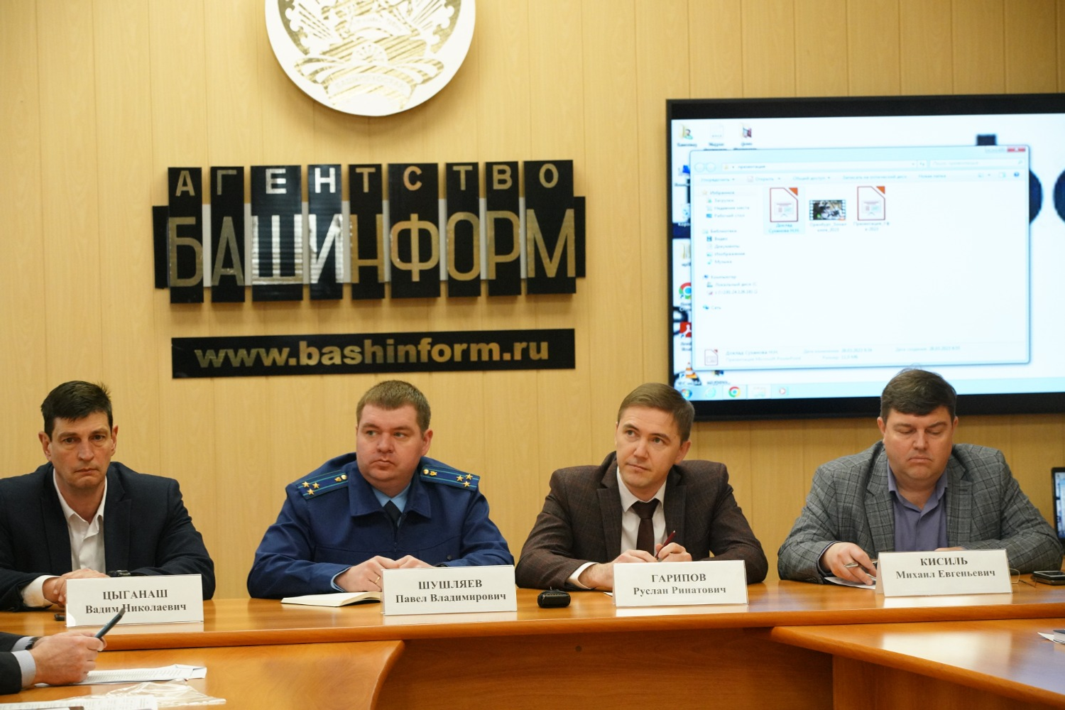 Олег Яровиков