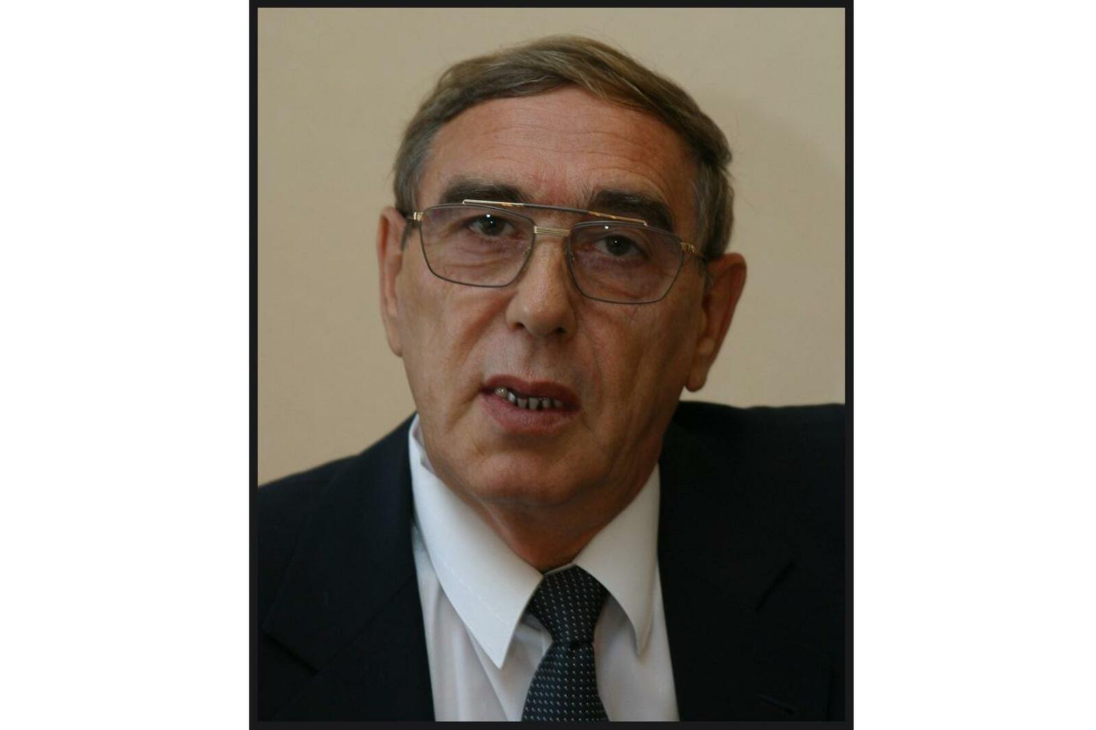 Андрей Старостин