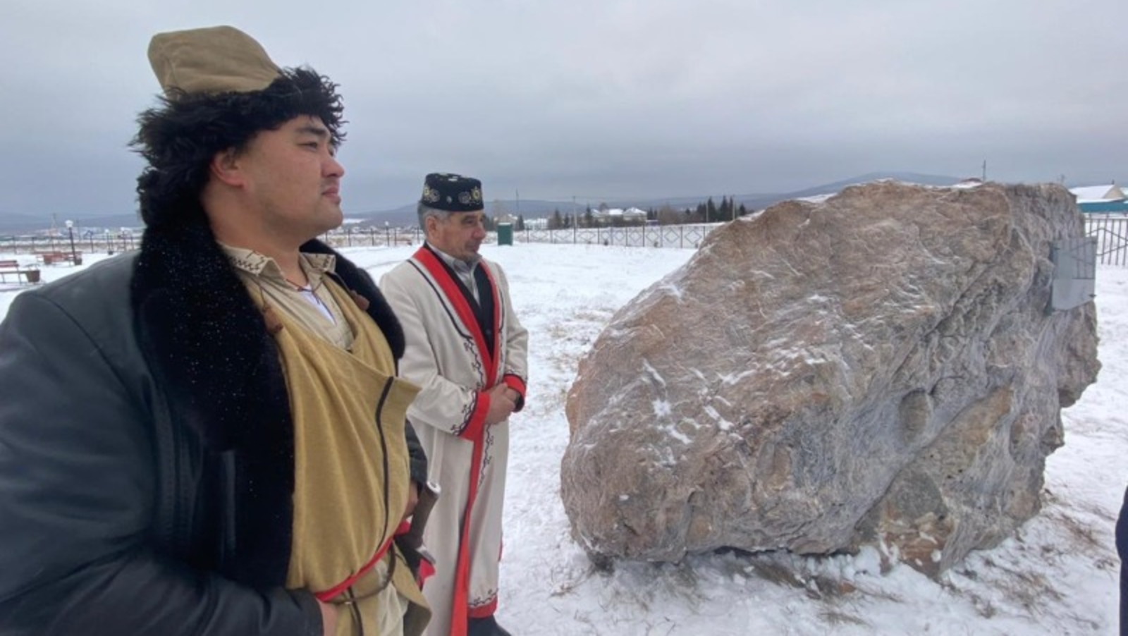 Салаватский район