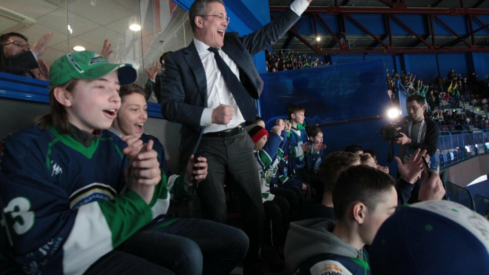 Олег Яровиков