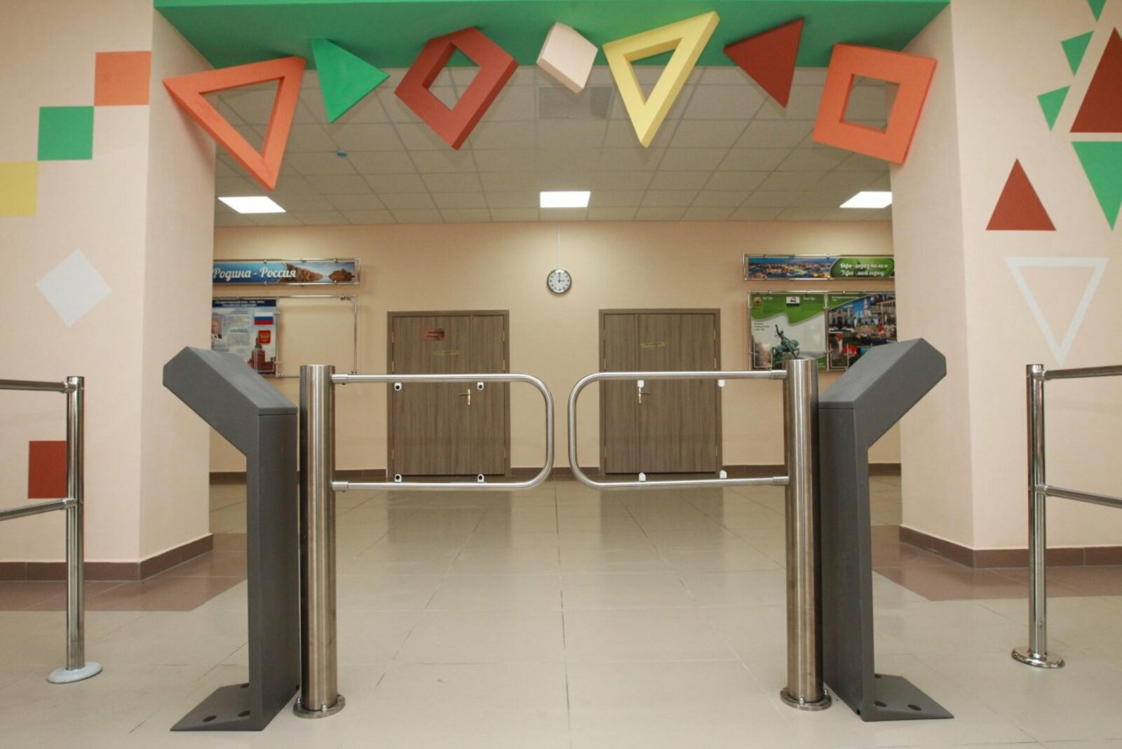 Олег Яровиков