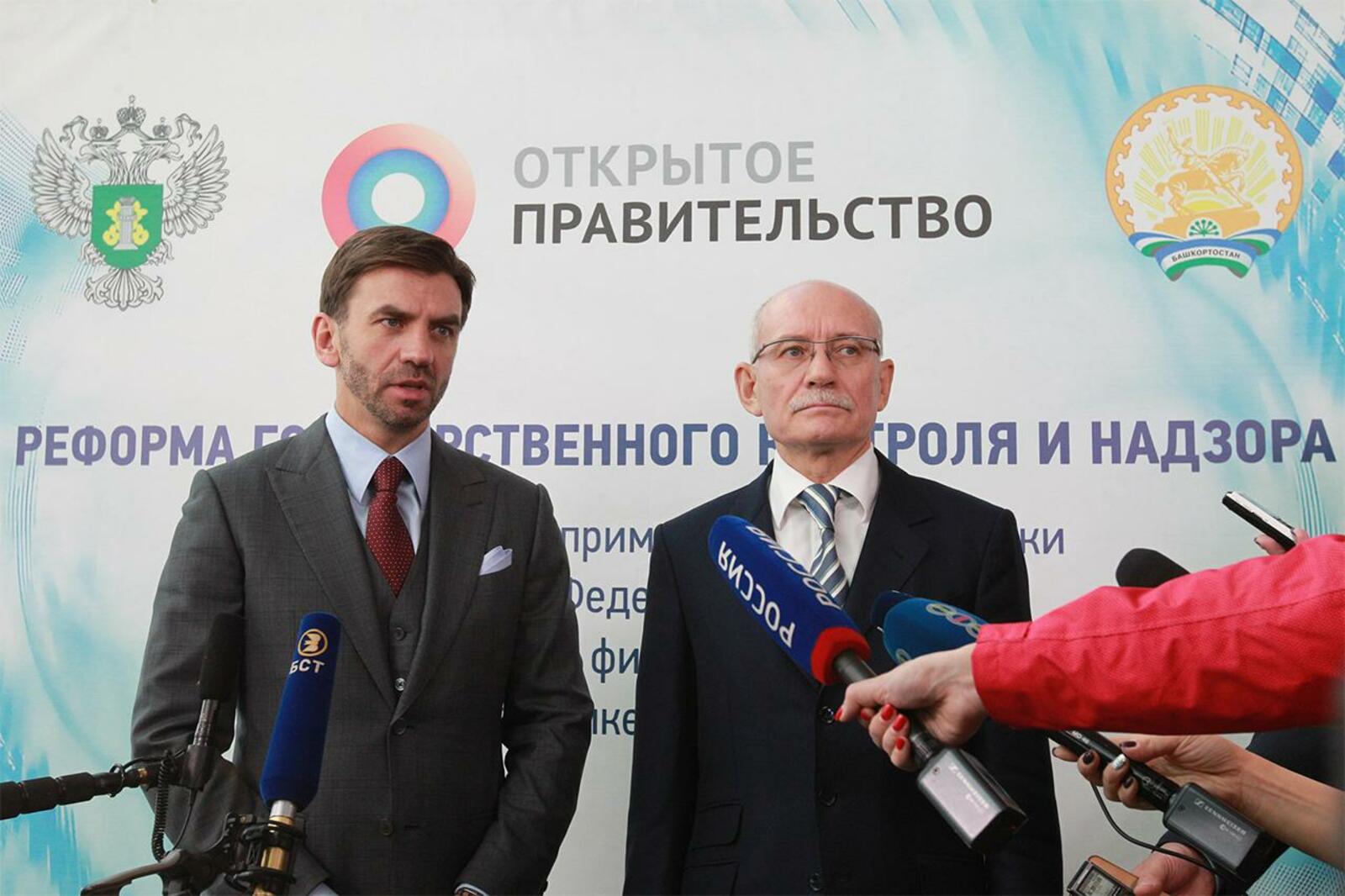Олег Яровиков