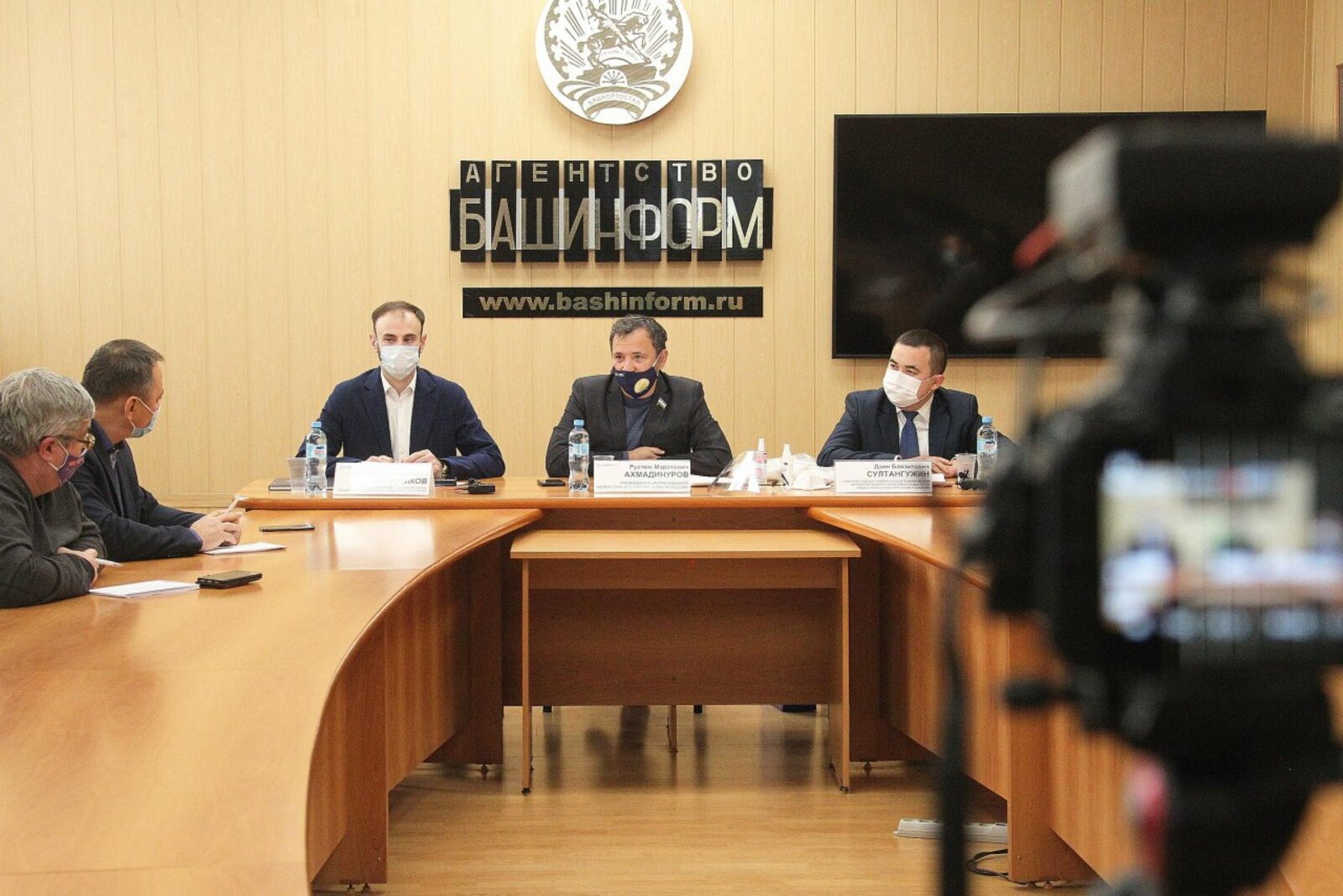 Олег Яровиков
