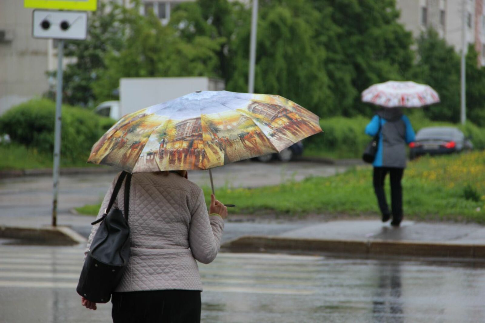 автор